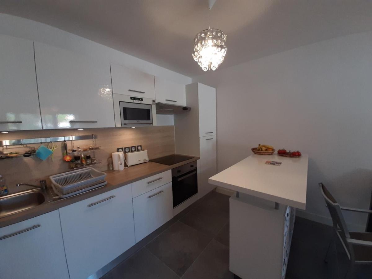 Appartement De Standing Avec Jardin Privatif, Proche Du Lac Et Du Centre, Parking Inclus - Fr-1-239-583 Сорт-Осгор Екстериор снимка